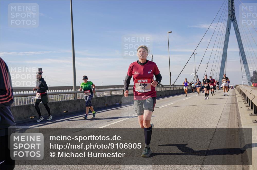 03.10.2025 - Köhlbrandbrückenlauf Michael Burmester http://msf.ph/oto/9106905 03.10.2025 12:50:13 Position 2 5682 meine-sportfotos.de