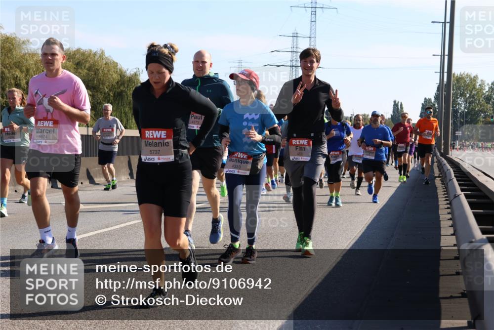 03.10.2025 - Köhlbrandbrückenlauf Strokosch-Dieckow http://msf.ph/oto/9106942 03.10.2025 12:18:45 Position 3 5874, 4373, 5737, 4333, 4235 meine-sportfotos.de