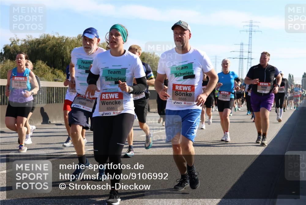 03.10.2025 - Köhlbrandbrückenlauf Strokosch-Dieckow http://msf.ph/oto/9106992 03.10.2025 12:18:55 Position 3 4676, 6569, 6566, 6565, 5493 meine-sportfotos.de