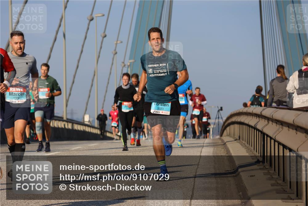 03.10.2025 - Köhlbrandbrückenlauf Strokosch-Dieckow http://msf.ph/oto/9107029 03.10.2025 09:36:25 Position 2 1069, 2024, 3223 meine-sportfotos.de
