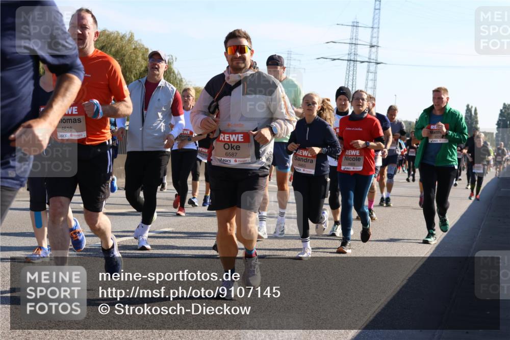 03.10.2025 - Köhlbrandbrückenlauf Strokosch-Dieckow http://msf.ph/oto/9107145 03.10.2025 12:19:20 Position 3 4616, 6587, 65704, 4465, 4869 meine-sportfotos.de