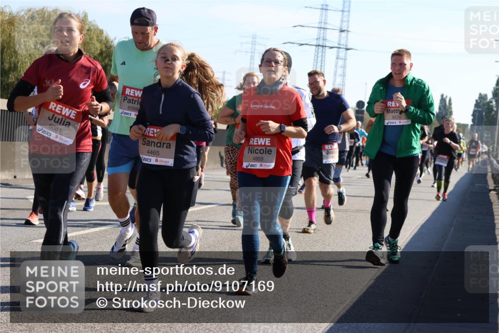 03.10.2025 - Köhlbrandbrückenlauf Strokosch-Dieckow http://msf.ph/oto/9107169 03.10.2025 12:19:22 Position 3 5081, 6588, 4465, 4869, 6570 meine-sportfotos.de