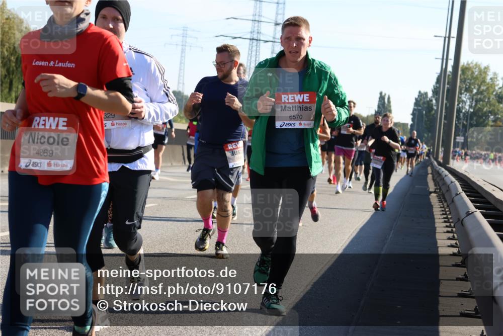 03.10.2025 - Köhlbrandbrückenlauf Strokosch-Dieckow http://msf.ph/oto/9107176 03.10.2025 12:19:23 Position 3 4869, 329, 6660, 6570 meine-sportfotos.de