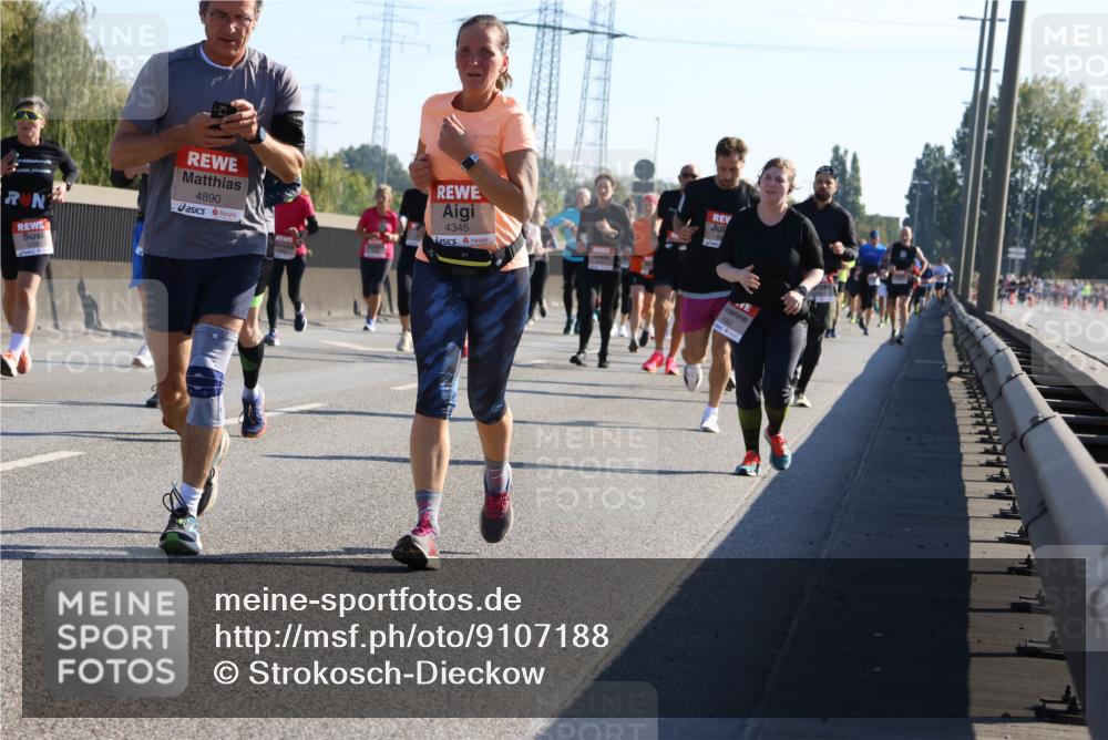 03.10.2025 - Köhlbrandbrückenlauf Strokosch-Dieckow http://msf.ph/oto/9107188 03.10.2025 12:19:26 Position 3 4890, 4345 meine-sportfotos.de