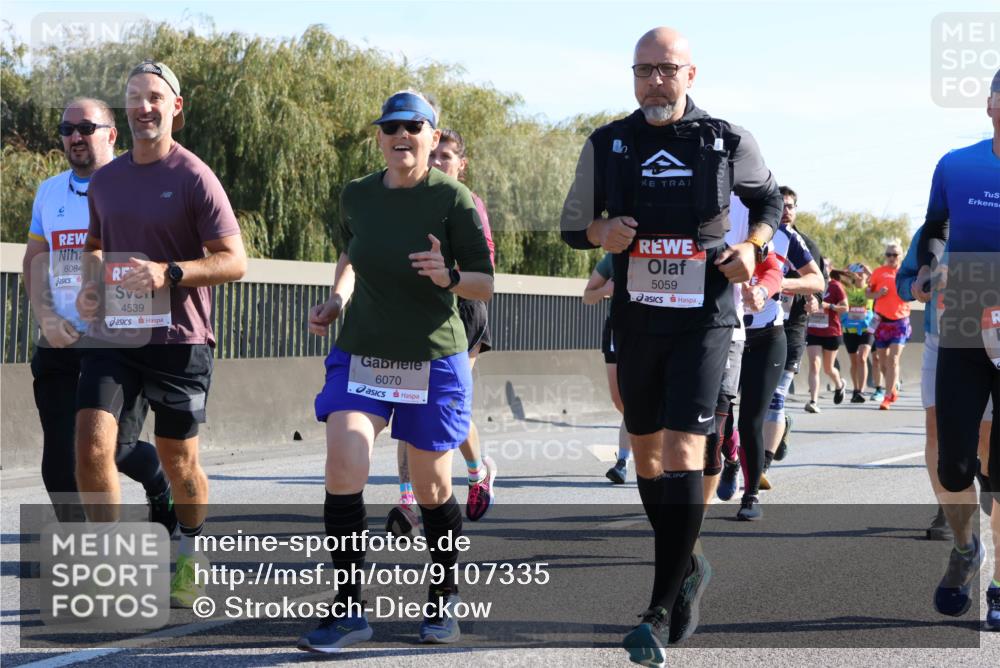 03.10.2025 - Köhlbrandbrückenlauf Strokosch-Dieckow http://msf.ph/oto/9107335 03.10.2025 12:19:45 Position 3 6084, 4539, 6070, 5059 meine-sportfotos.de