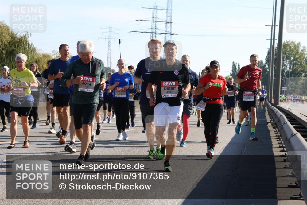 03.10.2025 - Köhlbrandbrückenlauf Strokosch-Dieckow http://msf.ph/oto/9107365 03.10.2025 12:19:50 Position 3 6730, 4790, 5742, 4397, 6221, 5802 meine-sportfotos.de