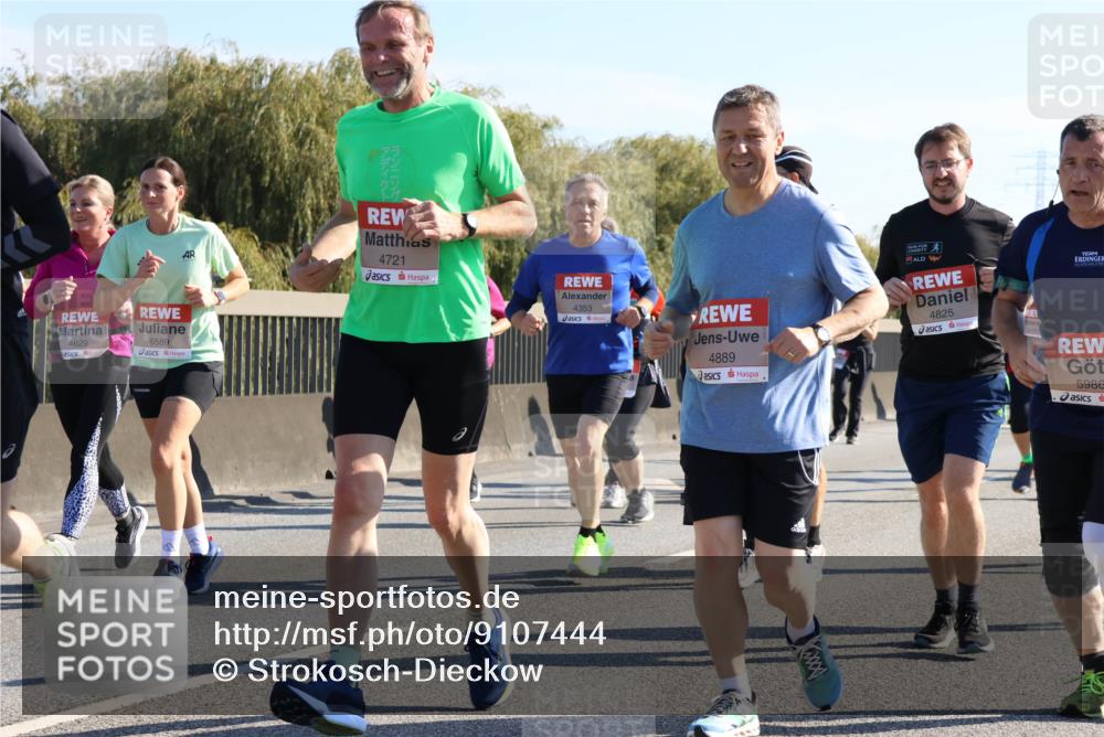 03.10.2025 - Köhlbrandbrückenlauf Strokosch-Dieckow http://msf.ph/oto/9107444 03.10.2025 12:20:01 Position 3 4629, 6589, 4721, 4353, 4889, 4825, 5986 meine-sportfotos.de