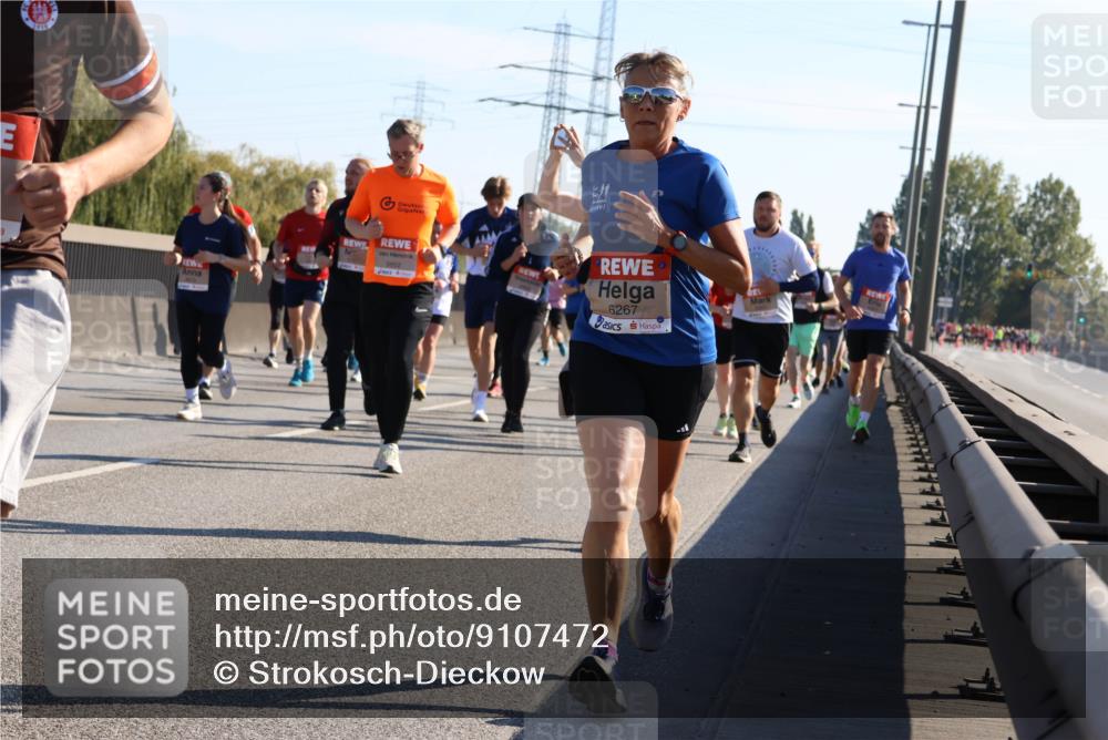 03.10.2025 - Köhlbrandbrückenlauf Strokosch-Dieckow http://msf.ph/oto/9107472 03.10.2025 12:20:06 Position 3 6267 meine-sportfotos.de