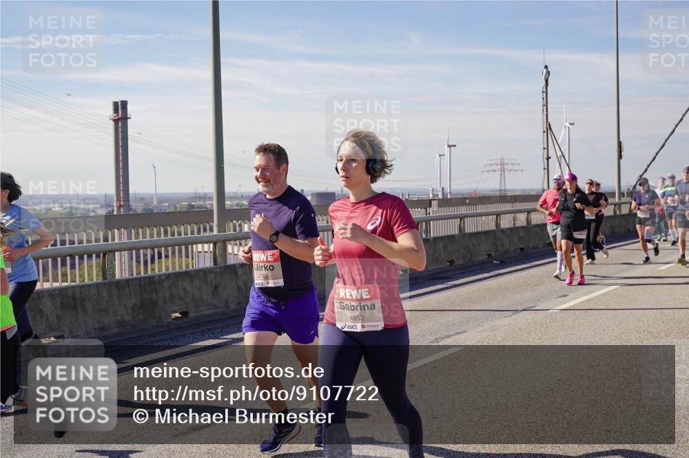 03.10.2025 - Köhlbrandbrückenlauf Michael Burmester http://msf.ph/oto/9107722 03.10.2025 12:50:55 Position 2 4760, 4952 meine-sportfotos.de