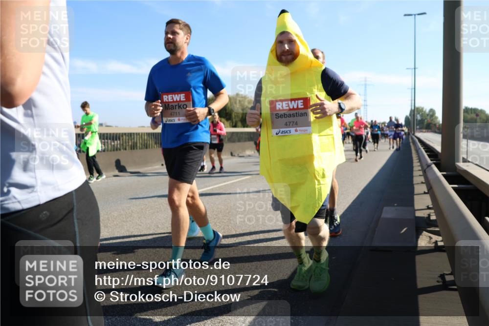 03.10.2025 - Köhlbrandbrückenlauf Strokosch-Dieckow http://msf.ph/oto/9107724 03.10.2025 12:20:39 Position 3 4711, 4774 meine-sportfotos.de