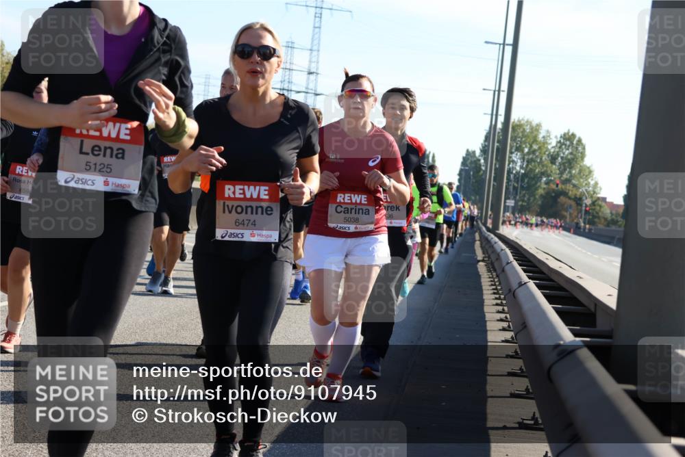 03.10.2025 - Köhlbrandbrückenlauf Strokosch-Dieckow http://msf.ph/oto/9107945 03.10.2025 12:21:07 Position 3 659, 5125, 6474, 5038, 36 meine-sportfotos.de