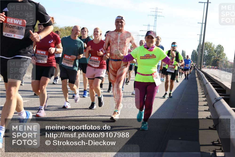 03.10.2025 - Köhlbrandbrückenlauf Strokosch-Dieckow http://msf.ph/oto/9107988 03.10.2025 12:21:11 Position 3 4962, 5838, 5839, 5214 meine-sportfotos.de