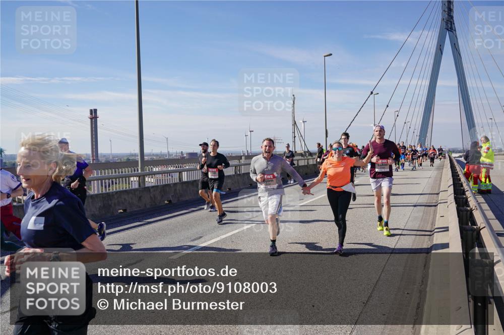 03.10.2025 - Köhlbrandbrückenlauf Michael Burmester http://msf.ph/oto/9108003 03.10.2025 12:51:04 Position 2  meine-sportfotos.de