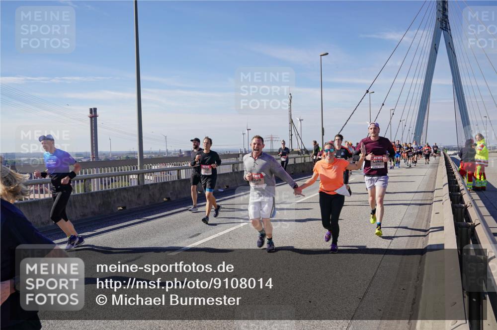 03.10.2025 - Köhlbrandbrückenlauf Michael Burmester http://msf.ph/oto/9108014 03.10.2025 12:51:04 Position 2  meine-sportfotos.de