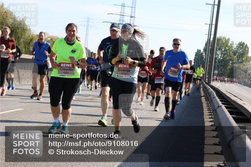 03.10.2025 - Köhlbrandbrückenlauf Strokosch-Dieckow http://msf.ph/oto/9108016 03.10.2025 12:21:17 Position 3 4844, 4729, 5511 meine-sportfotos.de