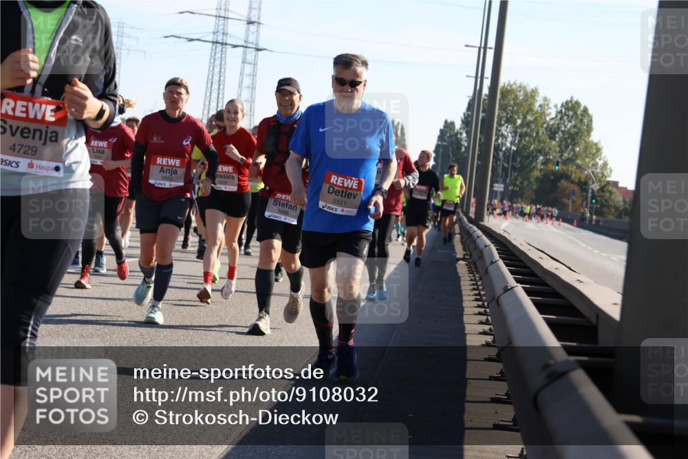 03.10.2025 - Köhlbrandbrückenlauf Strokosch-Dieckow http://msf.ph/oto/9108032 03.10.2025 12:21:18 Position 3 4729, 5682, 4829, 5686, 5511 meine-sportfotos.de