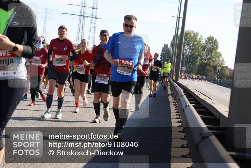 03.10.2025 - Köhlbrandbrückenlauf Strokosch-Dieckow http://msf.ph/oto/9108046 03.10.2025 12:21:18 Position 3 29, 5685, 5682, 4829, 5686, 5511 meine-sportfotos.de