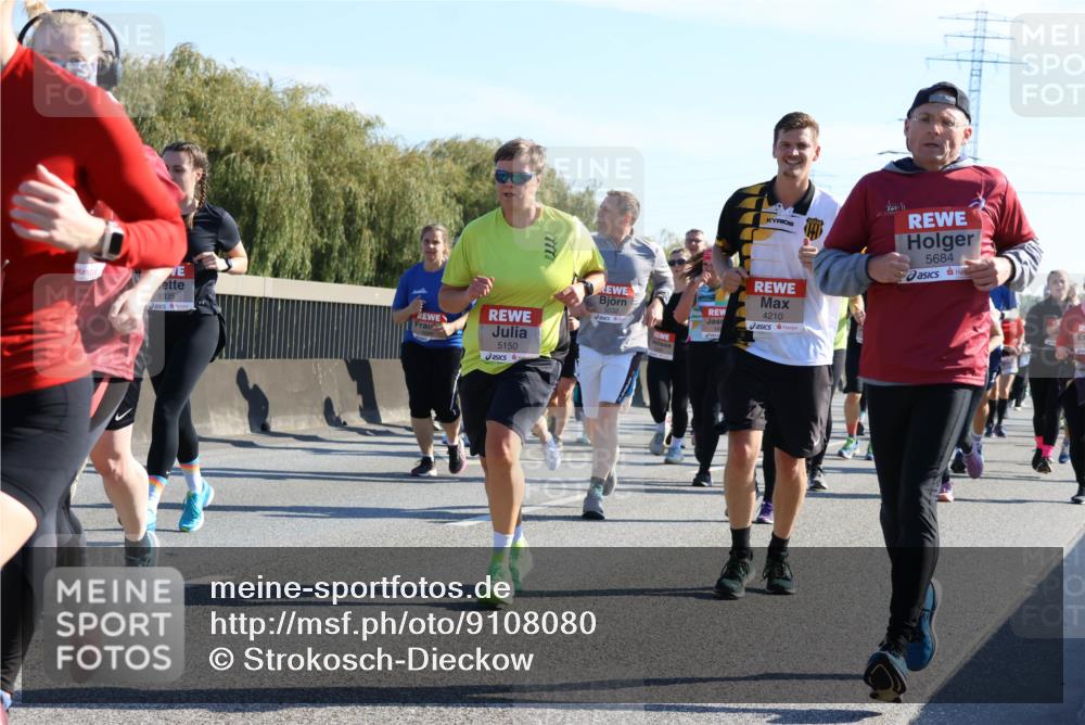 03.10.2025 - Köhlbrandbrückenlauf Strokosch-Dieckow http://msf.ph/oto/9108080 03.10.2025 12:21:23 Position 3 6335, 5032, 5150, 5684, 4210 meine-sportfotos.de