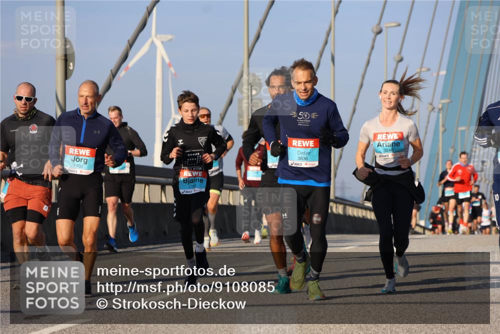 03.10.2025 - Köhlbrandbrückenlauf Strokosch-Dieckow http://msf.ph/oto/9108085 03.10.2025 09:38:13 Position 2 1102, 276, 50, 3836, 3246 meine-sportfotos.de