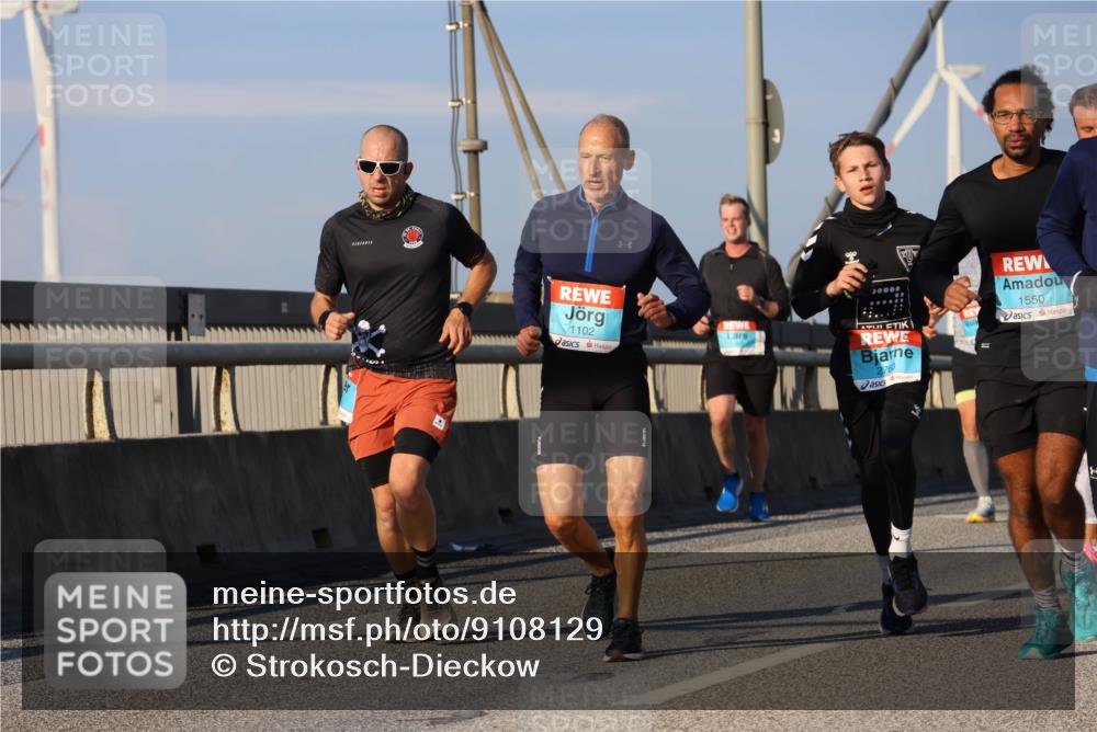 03.10.2025 - Köhlbrandbrückenlauf Strokosch-Dieckow http://msf.ph/oto/9108129 03.10.2025 09:38:15 Position 2 1102, 1550 meine-sportfotos.de