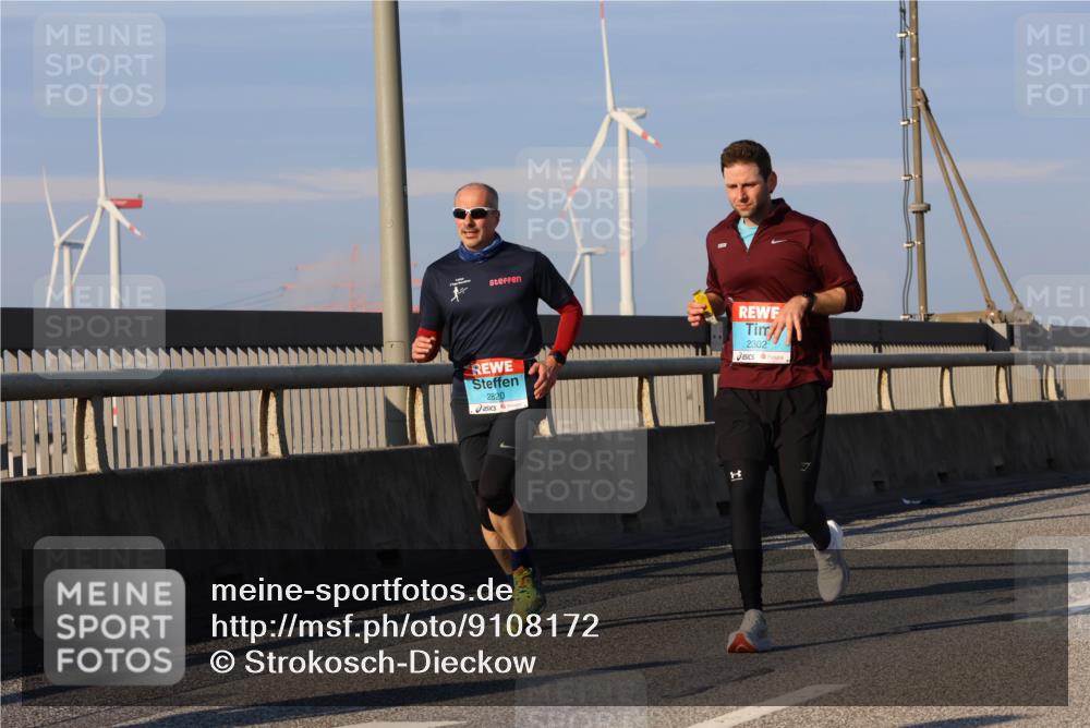 03.10.2025 - Köhlbrandbrückenlauf Strokosch-Dieckow http://msf.ph/oto/9108172 03.10.2025 09:38:22 Position 2 2820, 2302 meine-sportfotos.de