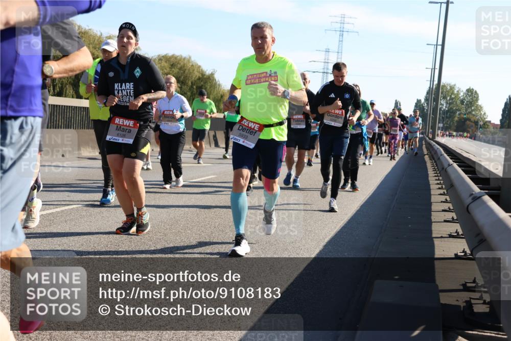 03.10.2025 - Köhlbrandbrückenlauf Strokosch-Dieckow http://msf.ph/oto/9108183 03.10.2025 12:21:36 Position 3 6126, 5933 meine-sportfotos.de