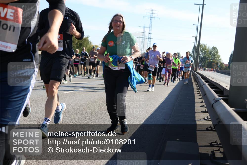 03.10.2025 - Köhlbrandbrückenlauf Strokosch-Dieckow http://msf.ph/oto/9108201 03.10.2025 12:21:39 Position 3  meine-sportfotos.de
