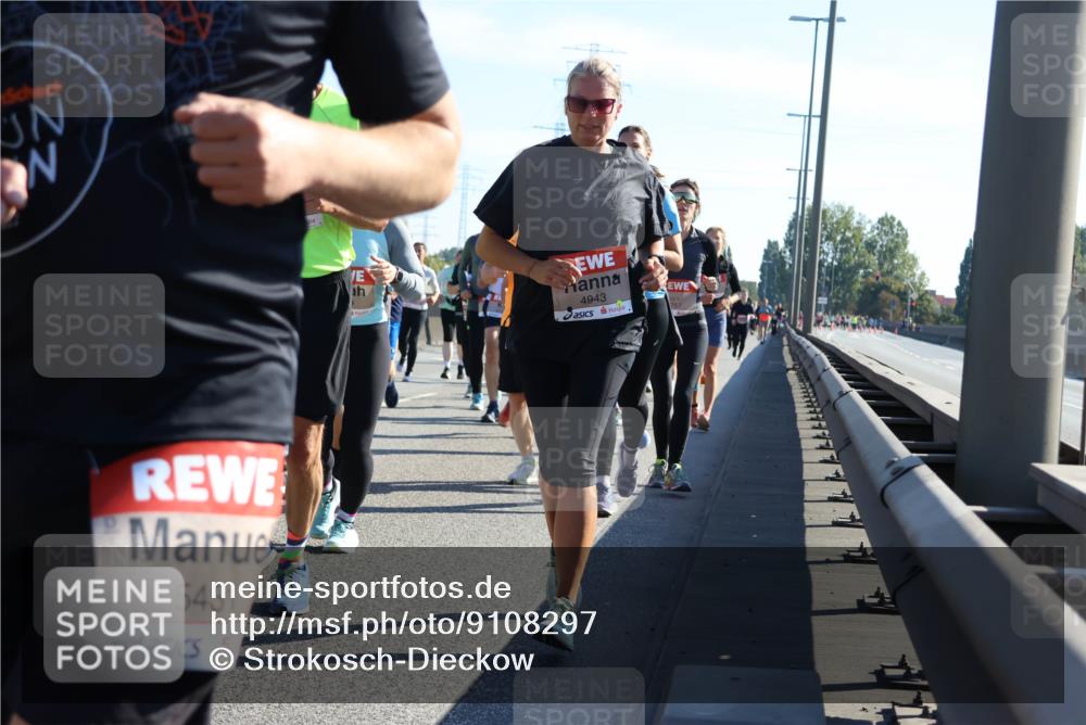 03.10.2025 - Köhlbrandbrückenlauf Strokosch-Dieckow http://msf.ph/oto/9108297 03.10.2025 12:21:53 Position 3 5431, 4943 meine-sportfotos.de