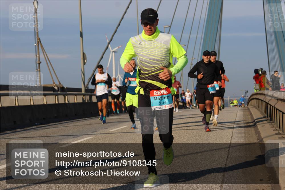 03.10.2025 - Köhlbrandbrückenlauf Strokosch-Dieckow http://msf.ph/oto/9108345 03.10.2025 09:38:48 Position 2 3514 meine-sportfotos.de