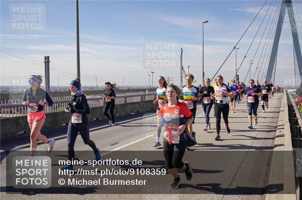 03.10.2025 - Köhlbrandbrückenlauf Michael Burmester http://msf.ph/oto/9108359 03.10.2025 12:51:16 Position 2  meine-sportfotos.de