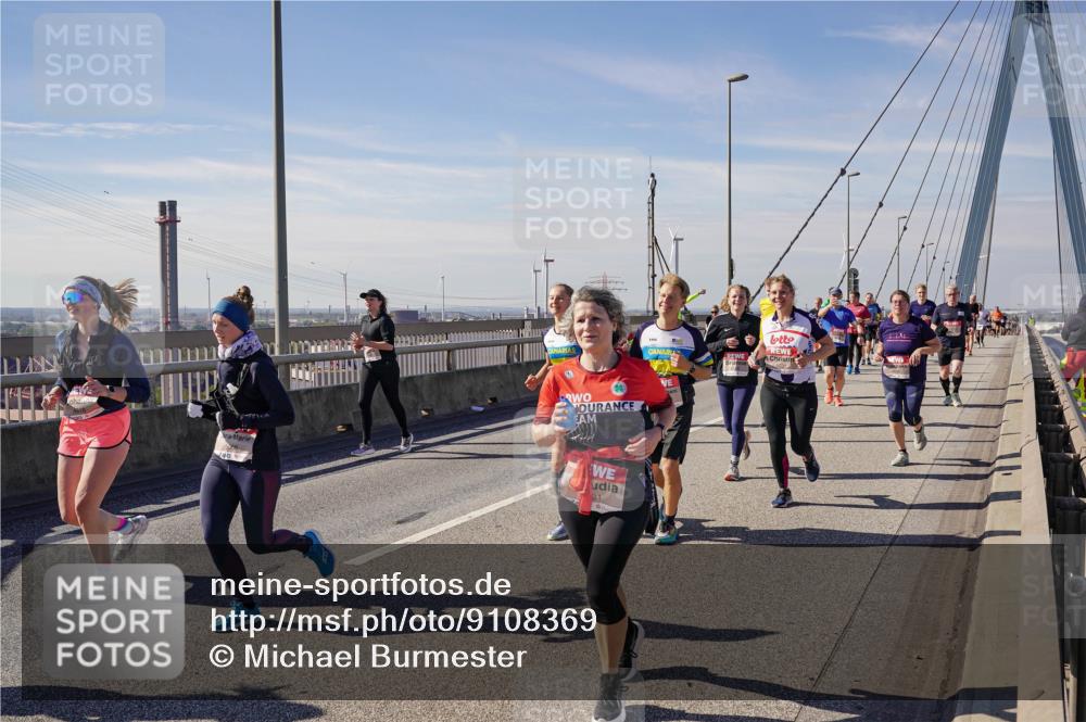 03.10.2025 - Köhlbrandbrückenlauf Michael Burmester http://msf.ph/oto/9108369 03.10.2025 12:51:16 Position 2 31 meine-sportfotos.de