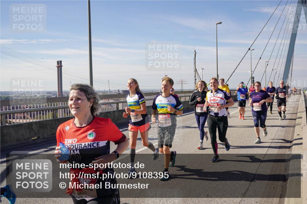 03.10.2025 - Köhlbrandbrückenlauf Michael Burmester http://msf.ph/oto/9108395 03.10.2025 12:51:16 Position 2 6431, 6634 meine-sportfotos.de