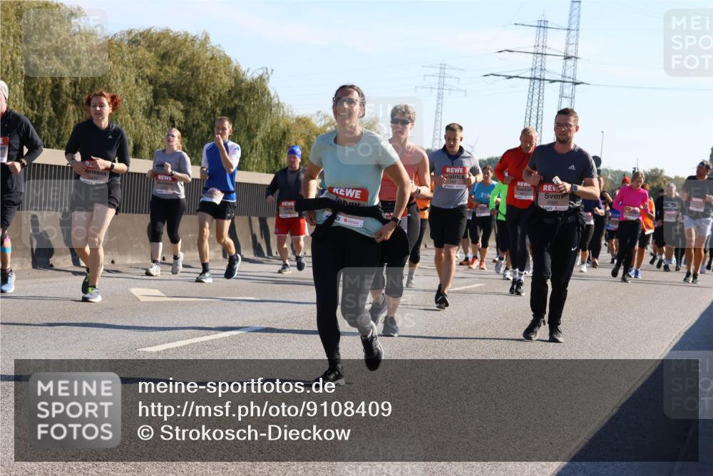 03.10.2025 - Köhlbrandbrückenlauf Strokosch-Dieckow http://msf.ph/oto/9108409 03.10.2025 12:22:10 Position 3 5920 meine-sportfotos.de