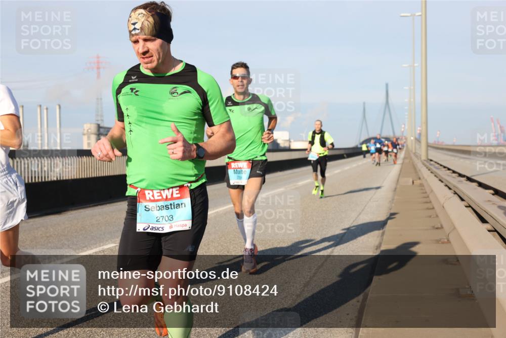 03.10.2025 - Köhlbrandbrückenlauf Lena Gebhardt http://msf.ph/oto/9108424 03.10.2025 09:40:55 Position 2 2703 meine-sportfotos.de