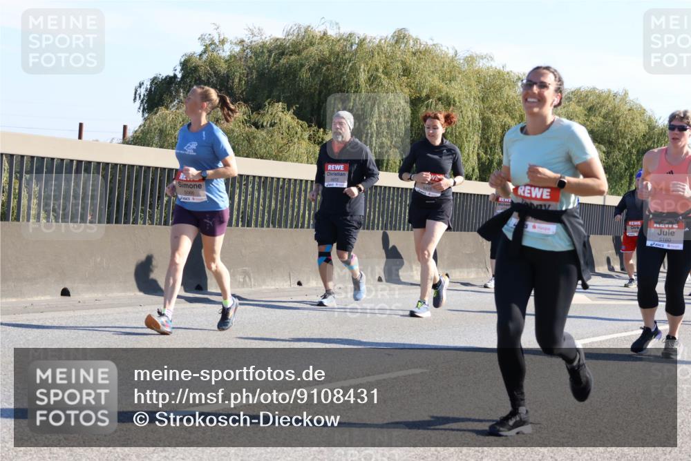 03.10.2025 - Köhlbrandbrückenlauf Strokosch-Dieckow http://msf.ph/oto/9108431 03.10.2025 12:22:12 Position 3 5066, 5180 meine-sportfotos.de