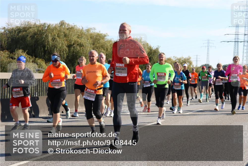 03.10.2025 - Köhlbrandbrückenlauf Strokosch-Dieckow http://msf.ph/oto/9108445 03.10.2025 12:22:16 Position 3 6146, 4815, 4440, 6411, 5326 meine-sportfotos.de
