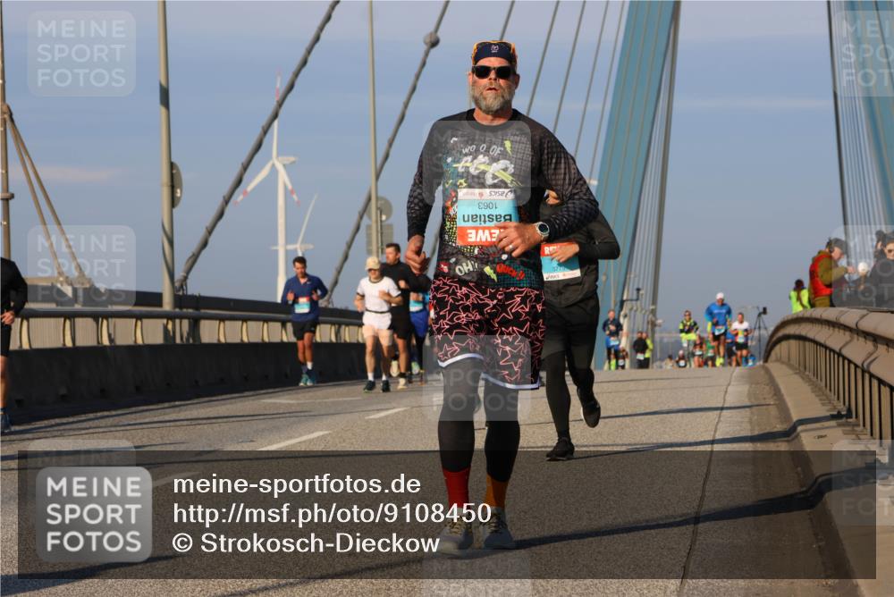 03.10.2025 - Köhlbrandbrückenlauf Strokosch-Dieckow http://msf.ph/oto/9108450 03.10.2025 09:39:00 Position 2 1063, 100 meine-sportfotos.de