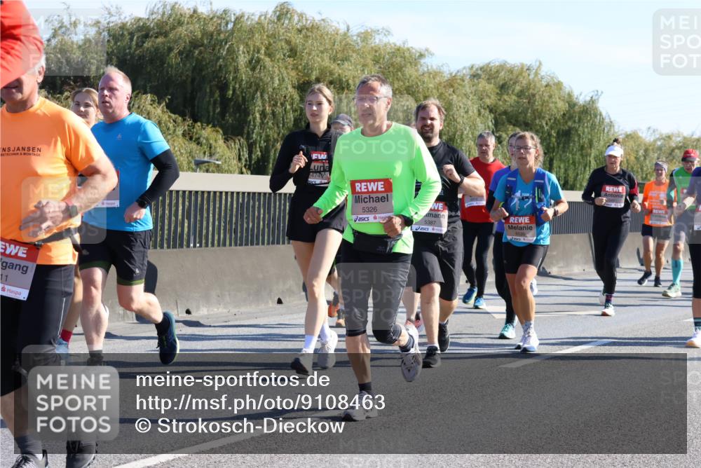 03.10.2025 - Köhlbrandbrückenlauf Strokosch-Dieckow http://msf.ph/oto/9108463 03.10.2025 12:22:18 Position 3 11, 4749, 5326, 5387, 6539 meine-sportfotos.de