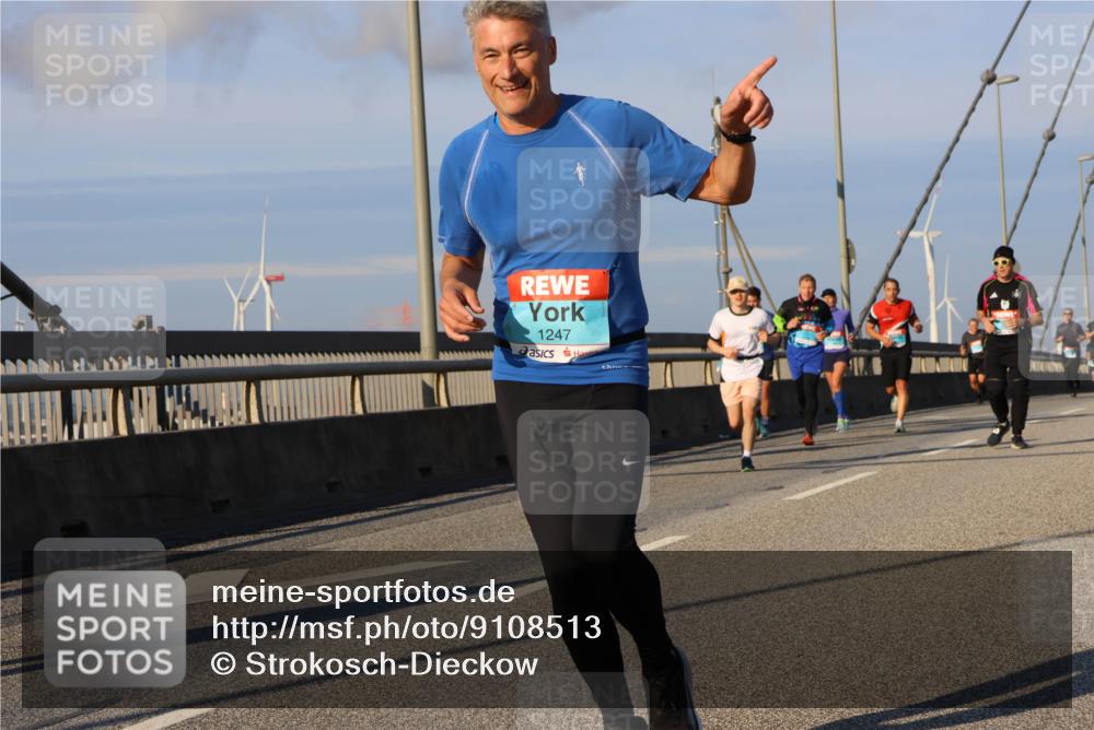 03.10.2025 - Köhlbrandbrückenlauf Strokosch-Dieckow http://msf.ph/oto/9108513 03.10.2025 09:39:06 Position 2 1247 meine-sportfotos.de
