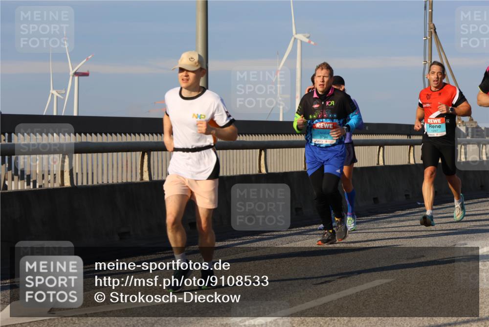 03.10.2025 - Köhlbrandbrückenlauf Strokosch-Dieckow http://msf.ph/oto/9108533 03.10.2025 09:39:08 Position 2 3794, 1297 meine-sportfotos.de