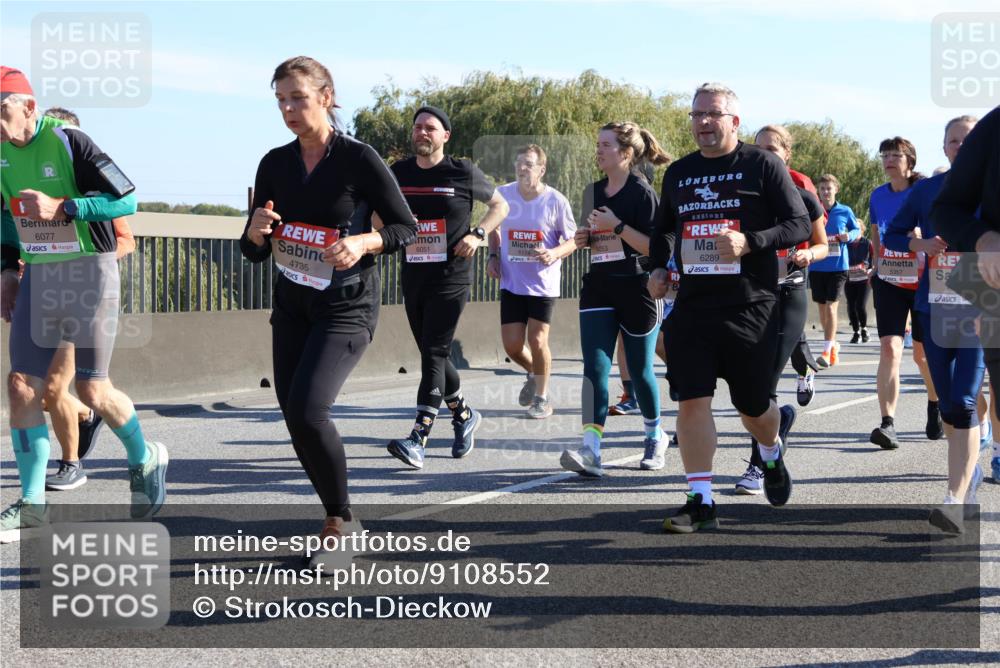 03.10.2025 - Köhlbrandbrückenlauf Strokosch-Dieckow http://msf.ph/oto/9108552 03.10.2025 12:22:25 Position 3 6077, 4735, 6051, 6053, 6289, 5357 meine-sportfotos.de