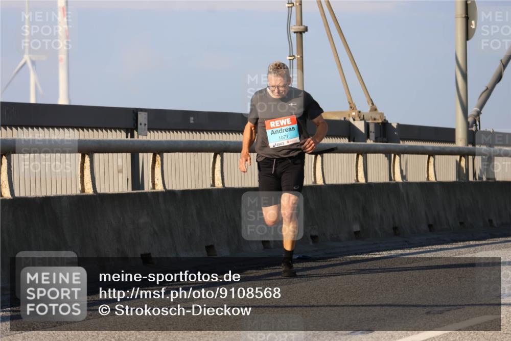 03.10.2025 - Köhlbrandbrückenlauf Strokosch-Dieckow http://msf.ph/oto/9108568 03.10.2025 09:39:13 Position 2 1077 meine-sportfotos.de