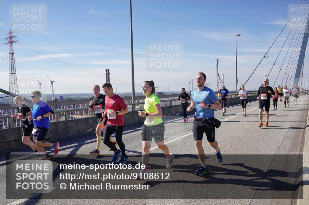03.10.2025 - Köhlbrandbrückenlauf Michael Burmester http://msf.ph/oto/9108612 03.10.2025 12:51:24 Position 2  meine-sportfotos.de