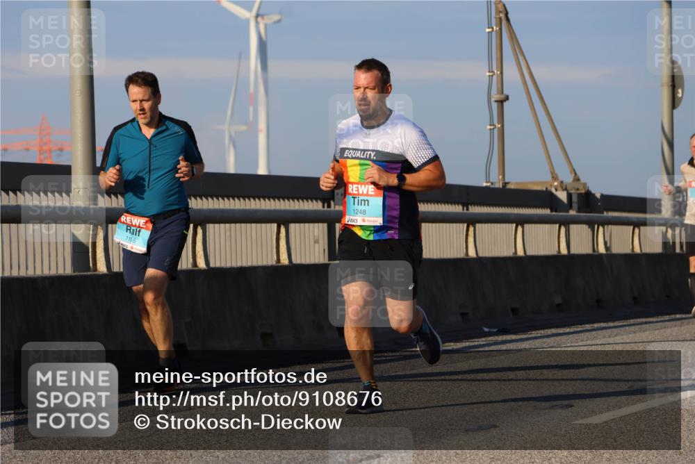 03.10.2025 - Köhlbrandbrückenlauf Strokosch-Dieckow http://msf.ph/oto/9108676 03.10.2025 09:39:24 Position 2 1115, 1248 meine-sportfotos.de