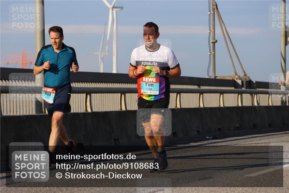 03.10.2025 - Köhlbrandbrückenlauf Strokosch-Dieckow http://msf.ph/oto/9108683 03.10.2025 09:39:25 Position 2 1115, 1248 meine-sportfotos.de