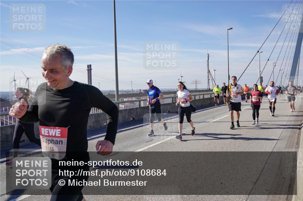 03.10.2025 - Köhlbrandbrückenlauf Michael Burmester http://msf.ph/oto/9108684 03.10.2025 12:51:27 Position 2 5115 meine-sportfotos.de