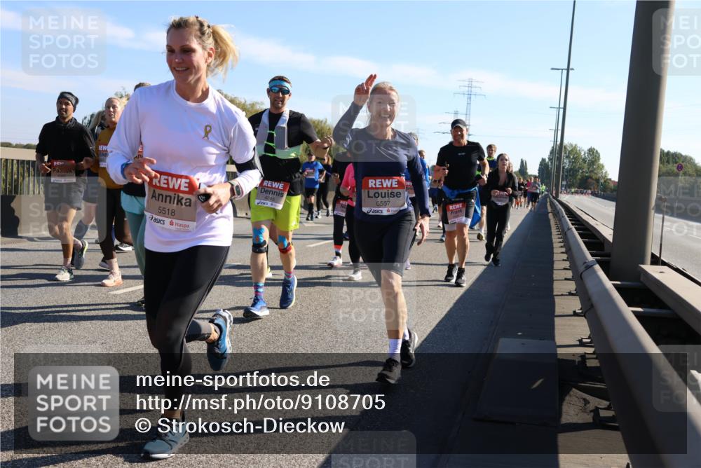 03.10.2025 - Köhlbrandbrückenlauf Strokosch-Dieckow http://msf.ph/oto/9108705 03.10.2025 12:22:34 Position 3 5518, 4245, 6557 meine-sportfotos.de