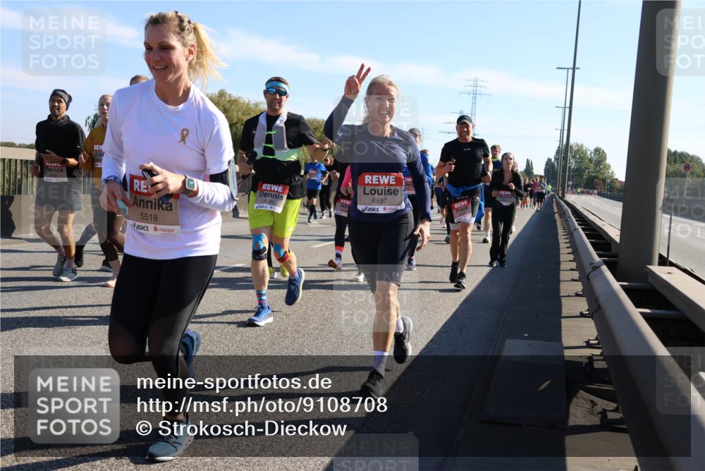 03.10.2025 - Köhlbrandbrückenlauf Strokosch-Dieckow http://msf.ph/oto/9108708 03.10.2025 12:22:34 Position 3 5518, 4245, 6557 meine-sportfotos.de