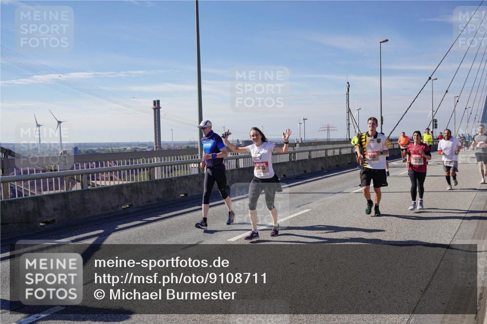 03.10.2025 - Köhlbrandbrückenlauf Michael Burmester http://msf.ph/oto/9108711 03.10.2025 12:51:27 Position 2  meine-sportfotos.de