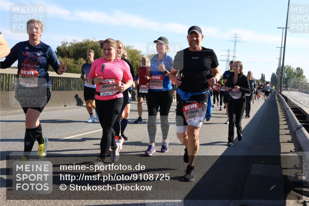 03.10.2025 - Köhlbrandbrückenlauf Strokosch-Dieckow http://msf.ph/oto/9108725 03.10.2025 12:22:36 Position 3 10, 5135, 6141, 6110, 6045 meine-sportfotos.de
